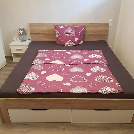 Lila Pause Apartment Ellweiler ภายนอก รูปภาพ